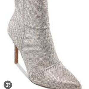 Steve Madden Catwalk Booties Size 7